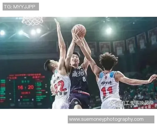 西安篮球队反击战术分析与比赛得失总结探讨