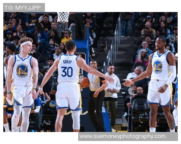 激烈对决：全球体育赛事中最引人注目的十场经典比赛回顾